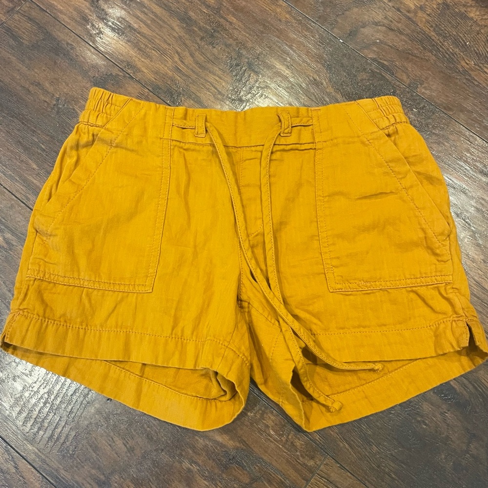 Old Navy Gold 100% cotton Shorts